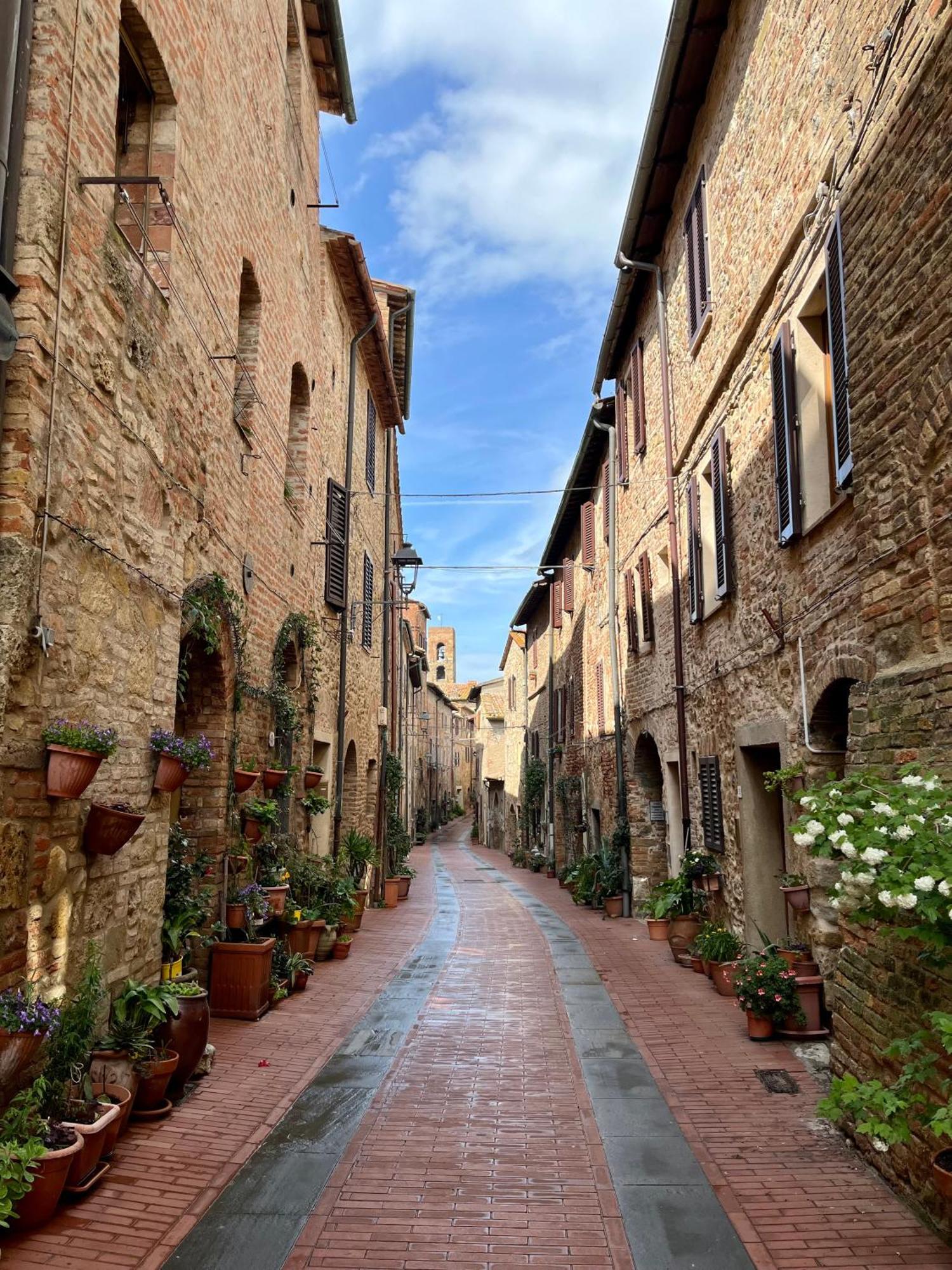 Appartamento Mirella In Centro Storico カーゾレ・デルザ エクステリア 写真